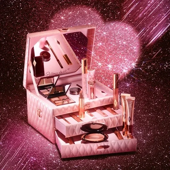 PILLOW TALK DREAMS COME TRUE
LIMITED EDITION MAKEUP KIT - Picture 1 of 9